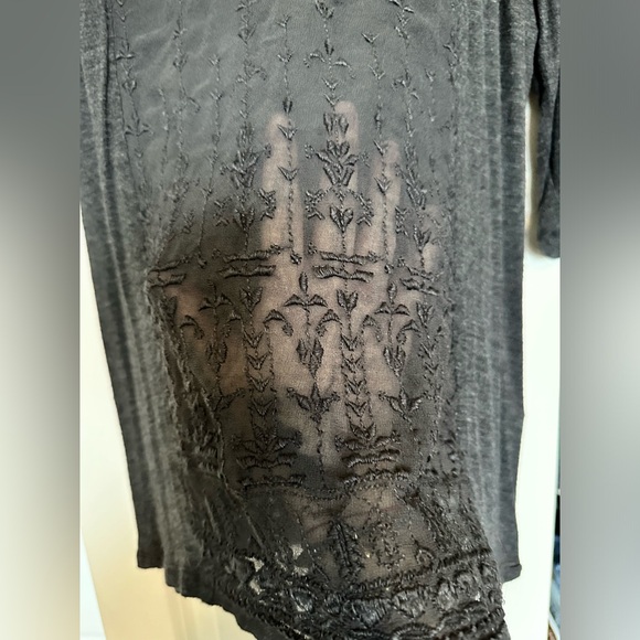 Lucky Brand 🍀 Grey Sheer Top Medium (❗️Free with another purchase❗️) - Picture 3 of 8